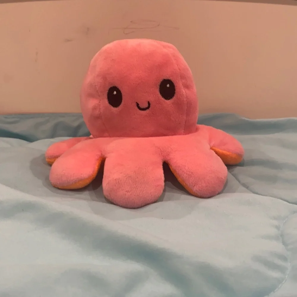 Flippy Orange and Pink Octopus - Picture 1 of 3